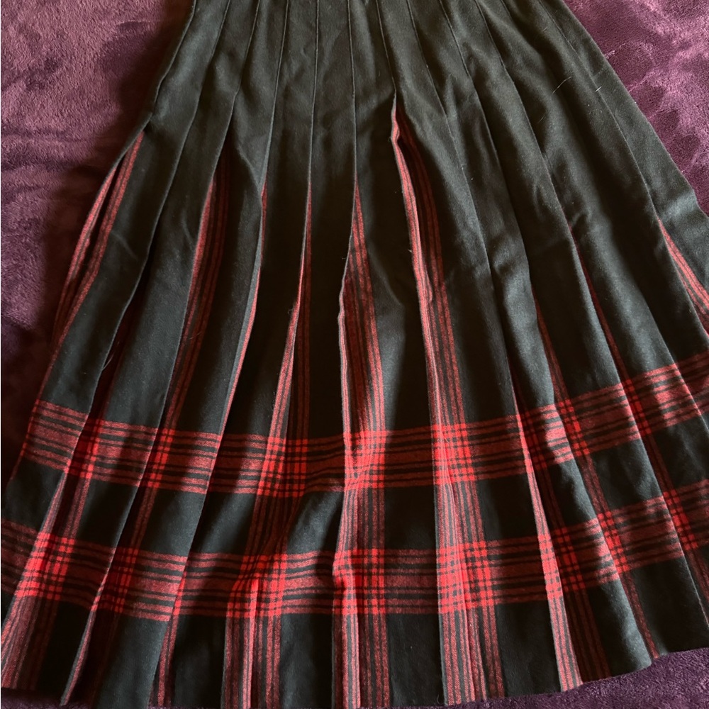Pendleton Black & Red Skirt